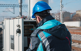 配電柜廠(chǎng)家專(zhuān)業(yè)團(tuán)隊(duì)更放心